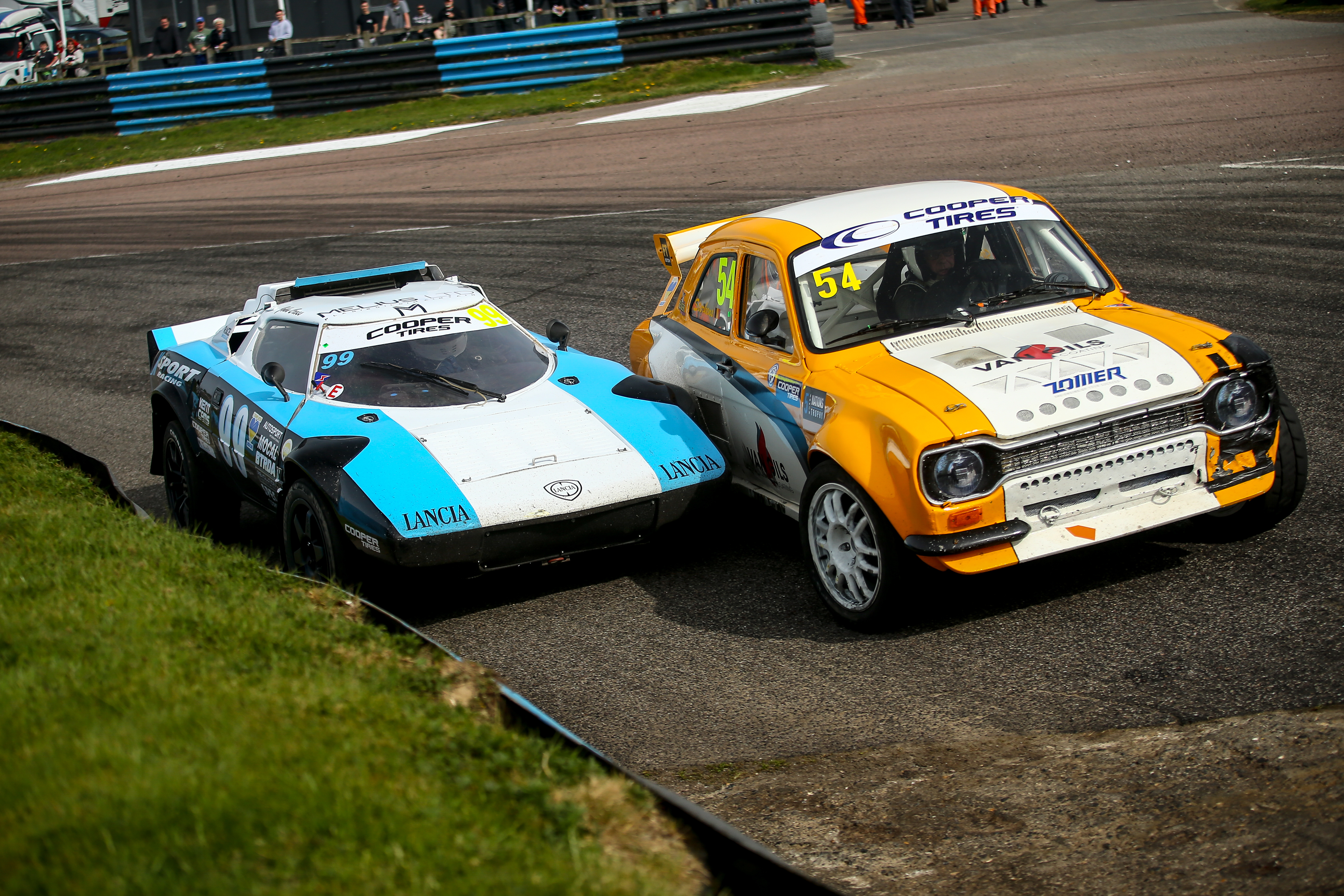 Retro_BRX_R2_LYDDENHILL_20220418_MB5262.jpeg#asset:6734