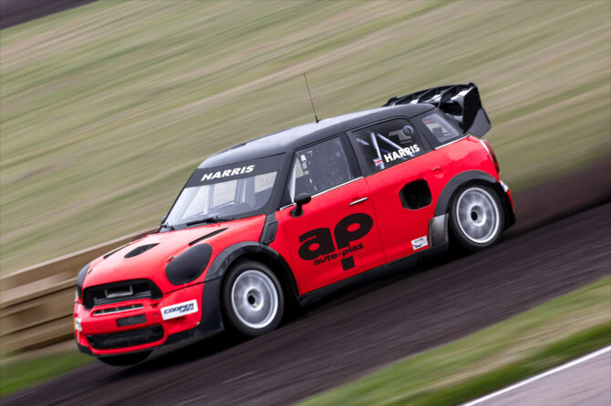 Electric Rallycross Supercar Mini