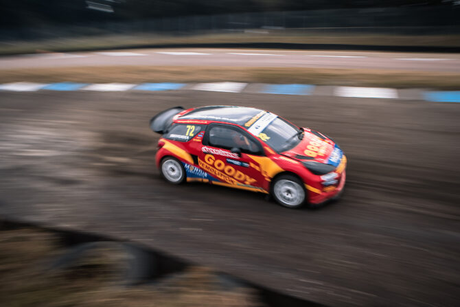 Tristan Ovenden testing at Lydden Hill